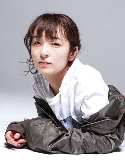 持田茜