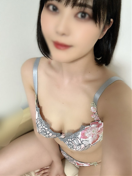 市瀬るる