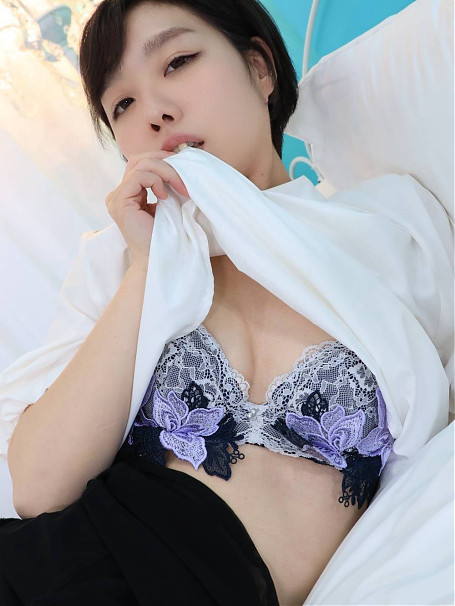 なるみあずさ