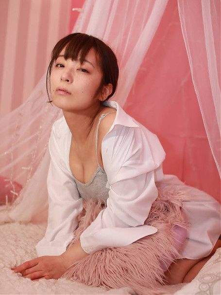 持田茜