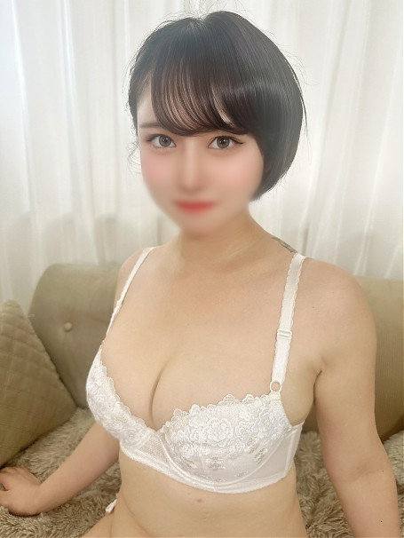 桃瀬れい
