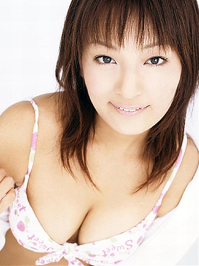 持田茜
