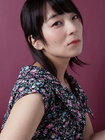 持田茜